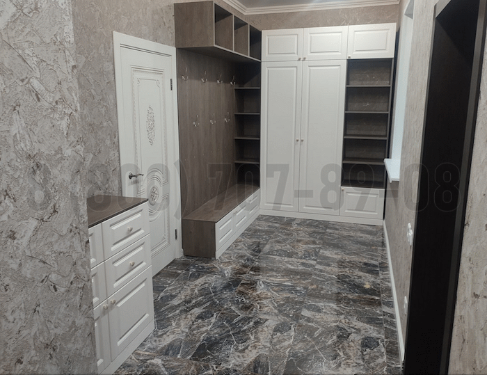 Классический шкаф в Москве
